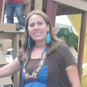 Meet your Posher, Lupita